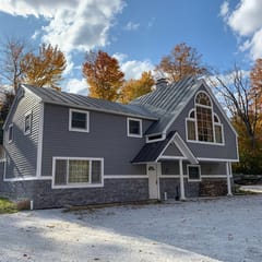 West Park Chalet at Killington: Great for Groups! Hot tub, games, discounted ski rentals.